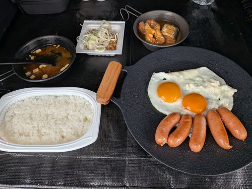 秩父は豚骨醤油ラーメンが少ない ともえ川Park ソロキャンプ オートサイト IZUIZUさんのキャンプブログ CAMPiii（キャンピー） -キャンプ専用SNS キャンプのすべてがここに集まる-