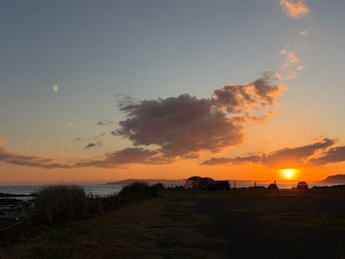 初の海キャン！江見吉浦！🌊 江見吉浦 海辺のキャンプ場 ソロキャンプ 区画サイト オートサイト ぺちゃさんのキャンプブログ CAMPiii（キャンピー） -キャンプ専用SNS キャンプのすべてがここに集まる-