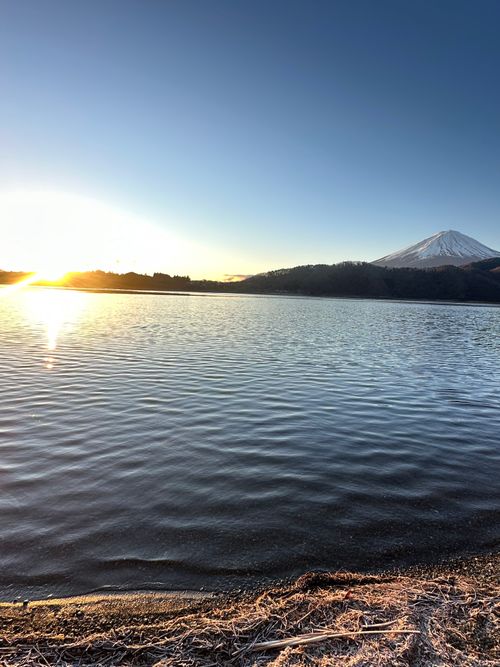 年越キャンプ 西湖 自由キャンプ場 グループキャンプ 区画サイト ken-Tさんのキャンプブログ CAMPiii（キャンピー） -キャンプ専用SNS キャンプのすべてがここに集まる-