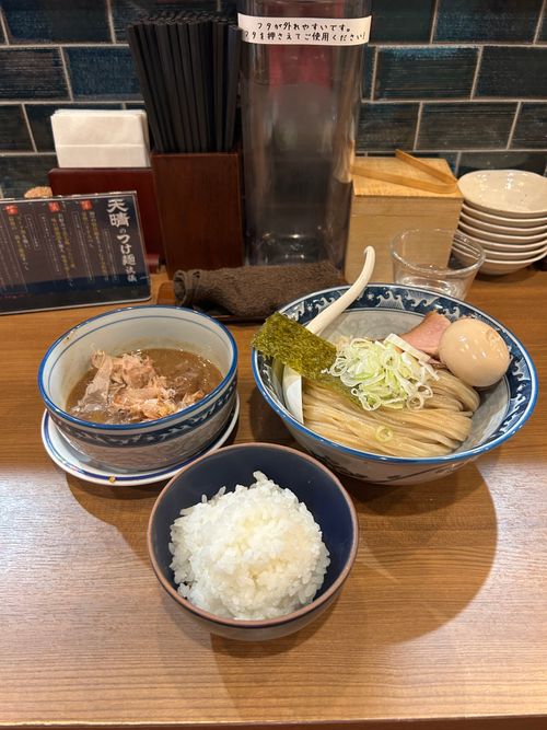 雨☔️の完ソロ🏕 ソロキャンプ フリーサイト Genさんのキャンプブログ CAMPiii（キャンピー） -キャンプ専用SNS キャンプのすべてがここに集まる-