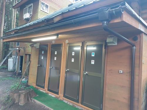 初のウッドデッキサイト🙌 細野高原ツリーハウス村キャンプ場 ファミリーキャンプ 区画サイト こば さんのキャンプブログ CAMPiii(キャンピー) -キャンプ専用SNS キャンプのすべてがここに集まる-