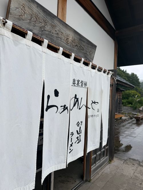 フツーにキャンプと思いきや💦 羽鳥湖畔オートキャンプ場 ソロキャンプ 区画サイト まっつんさんのキャンプブログ CAMPiii（キャンピー） -キャンプ専用SNS キャンプのすべてがここに集まる-