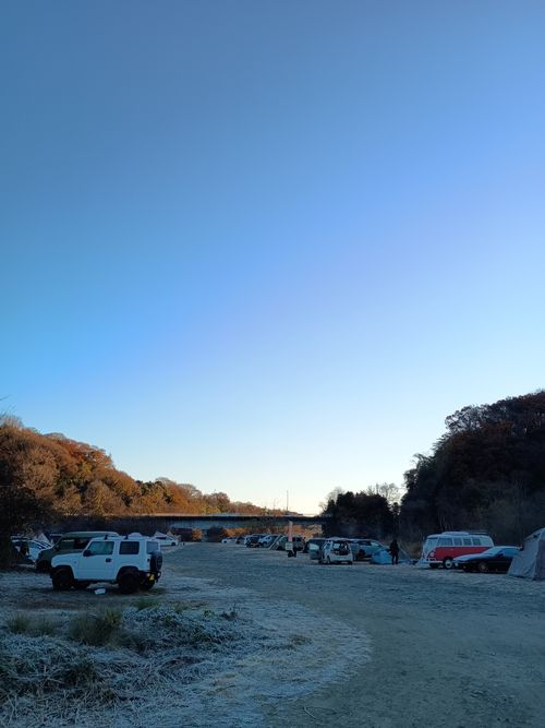 氷点下  軍幕キャンプ 角田大橋河川敷 ソロキャンプ フリーサイト ウエィダーさんのキャンプブログ CAMPiii（キャンピー） -キャンプ専用SNS キャンプのすべてがここに集まる-
