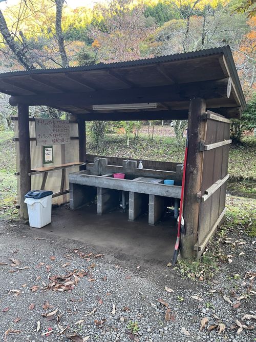 同僚と道志村で2泊3日のふたりキャンプ！ 道志村観光農園オートキャンプ場 ソロキャンプ グループキャンプ フリーサイト ma9さんのキャンプブログ CAMPiii（キャンピー） -キャンプ専用SNS キャンプのすべてがここに集まる-