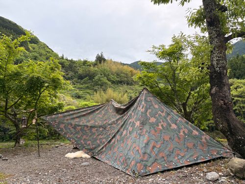 ノルウェー軍幕🇳🇴カモⅡでお籠もりお遊び作詞作曲😎♬笑 前川キャンプ場 ソロキャンプ フリーサイト Camp 'n'g  Roll♪🏁さんのキャンプブログ CAMPiii（キャンピー） -キャンプ専用SNS キャンプのすべてがここに集まる-