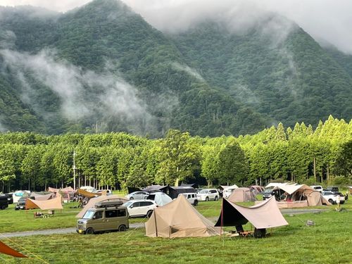 晴れ☀️を待ってたら&hellip;キャンプ行けない！ ふもとっぱらキャンプ場 ファミリーキャンプ フリーサイト マイティさんのキャンプブログ CAMPiii（キャンピー） -キャンプ専用SNS キャンプのすべてがここに集まる-