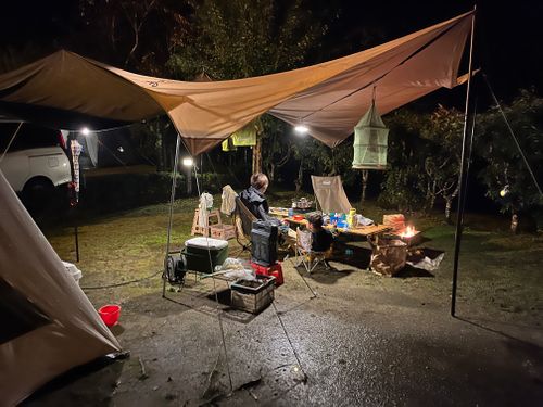 想定外に雨降りも穏やかなキャンプ 滝と渓流の高山キャンプ場 ファミリーキャンプ 区画サイト オートサイト ヨスケサンバジャロさんのキャンプブログ CAMPiii（キャンピー） -キャンプ専用SNS キャンプのすべてがここに集まる-