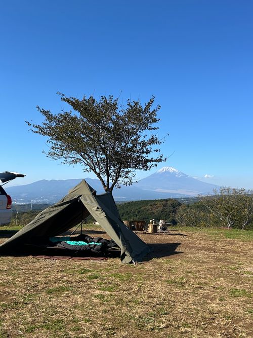 富士山🗻愛でつつ、ソロキャン満喫 negura campground ソロキャンプ フリーサイト Genさんのキャンプブログ CAMPiii（キャンピー） -キャンプ専用SNS キャンプのすべてがここに集まる-