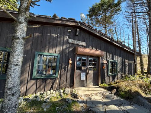 標高1500m天空のキャンプ場✩.*˚からの思い出の霧ヶ峰でフラット登山🚶🏽‍♂️🚶‍♀️ CAMP SKY FIELD-車山オートキャンプ場 区画サイト Jimko☆さんのキャンプブログ CAMPiii（キャンピー） -キャンプ専用SNS キャンプのすべてがここに集まる-