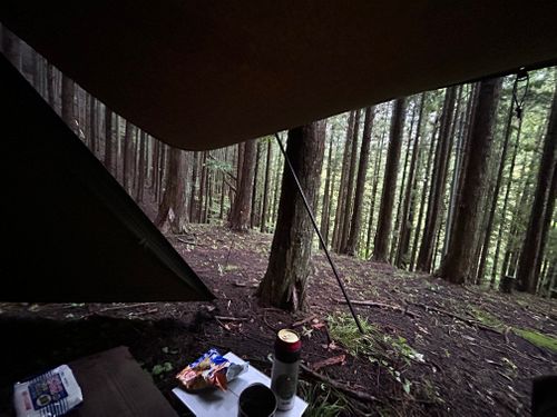 雨☔️の完ソロ🏕 ソロキャンプ フリーサイト Genさんのキャンプブログ CAMPiii（キャンピー） -キャンプ専用SNS キャンプのすべてがここに集まる-