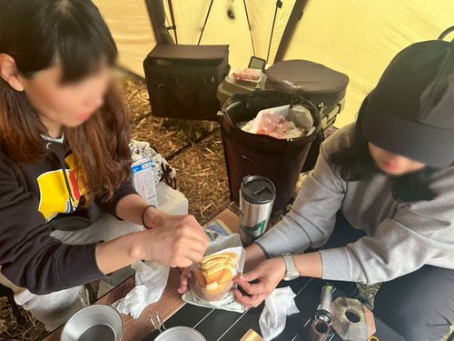 お花見キャンプでリフレッシュタイム♪ 小川の里オートキャンプ場 ソロキャンプ グループキャンプ フリーサイト オートサイト ちあさんのキャンプブログ CAMPiii（キャンピー） -キャンプ専用SNS キャンプのすべてがここに集まる-