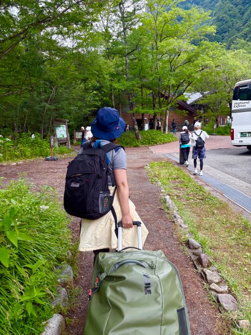夏の思い出を書き終えないうちに秋になってきたので💦ギリギリ覚えてるうちにいそげいそげ💨💨おすすめされるには訳がある✧上高地に行ってきました～ 上高地森のリゾート小梨 グループキャンプ フリーサイト ぷりんさんのキャンプブログ CAMPiii（キャンピー） -キャンプ専用SNS キャンプのすべてがここに集まる-