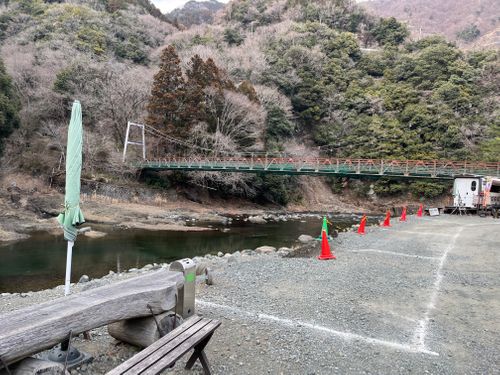 二回目ノロロッジキャンプ場 青野原野呂ロッジキャンプ場 ソロキャンプ 区画サイト よスさんのキャンプブログ CAMPiii（キャンピー） -キャンプ専用SNS キャンプのすべてがここに集まる-