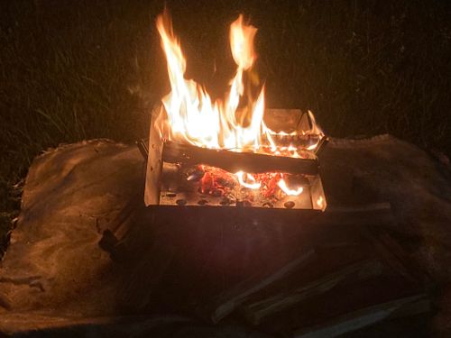 これはキャンプ...？？ 青海島 ファミリーキャンプ masaさんのキャンプブログ CAMPiii（キャンピー） -キャンプ専用SNS キャンプのすべてがここに集まる-