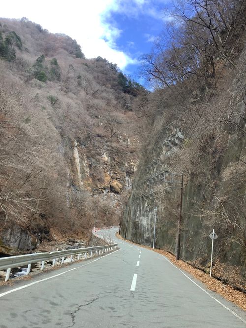 Vol.109 25/NO.28 いつもの中津峡から〜秩父ホルモン屋に行く‼️ 中津峡 ソロキャンプ フリーサイト 🔥焚き火🔥さんのキャンプブログ CAMPiii（キャンピー） -キャンプ専用SNS キャンプのすべてがここに集まる-