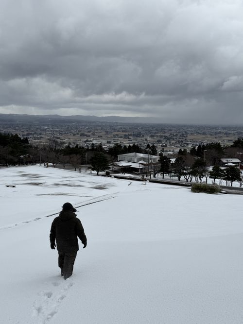 新年雪中デビュー⛄️❄️🌨🏔️@後編 閑乗寺公園 第2キャンプ場 ファミリーキャンプ 区画サイト オートサイト ぐうたら夫婦さんのキャンプブログ CAMPiii（キャンピー） -キャンプ専用SNS キャンプのすべてがここに集まる-