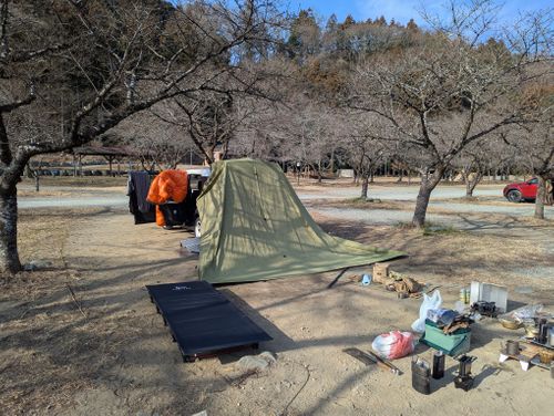 朝ゆっくりしたかったソロキャンプ 青野原オートキャンプ場 ソロキャンプ 区画サイト 週末スナフキンさんのキャンプブログ CAMPiii（キャンピー） -キャンプ専用SNS キャンプのすべてがここに集まる-