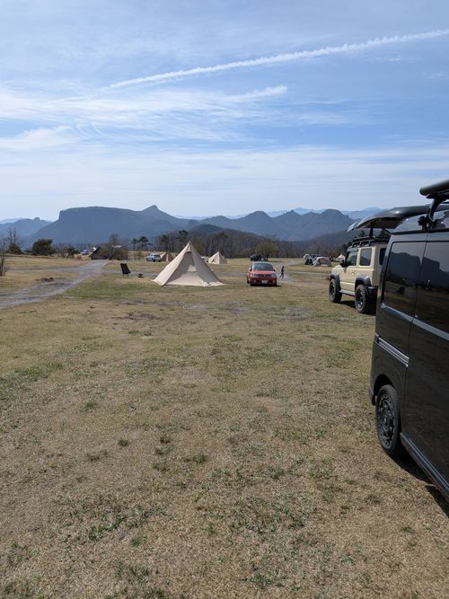 ちくいち (標高約1200m)(オートフリーサイト4500円) 内山牧場 ソロキャンプ グループキャンプ フリーサイト オートサイト IZUIZUさんのキャンプブログ CAMPiii（キャンピー） -キャンプ専用SNS キャンプのすべてがここに集まる-