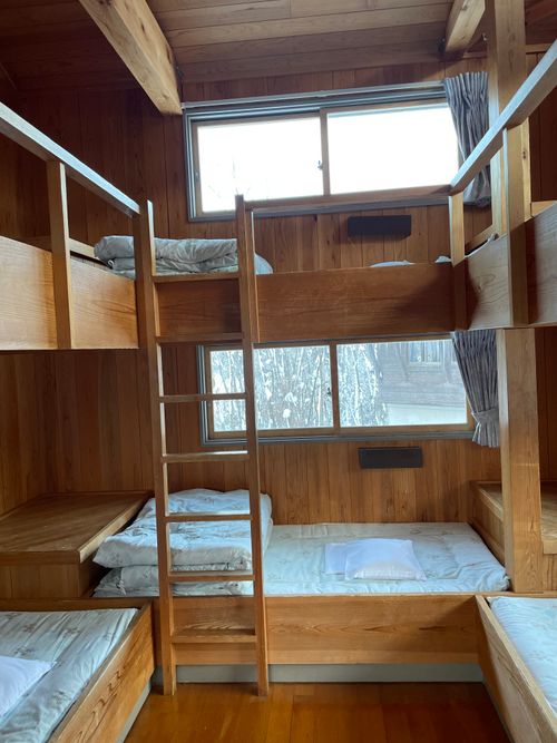 粉雪が満月にキラキラ光る露天風呂で缶ビールをプシュッ！今年のキャンプスタート！ とことん山キャンプ場 ファミリーキャンプ フリーサイト ロコCamp0828さんのキャンプブログ CAMPiii（キャンピー） -キャンプ専用SNS キャンプのすべてがここに集まる-