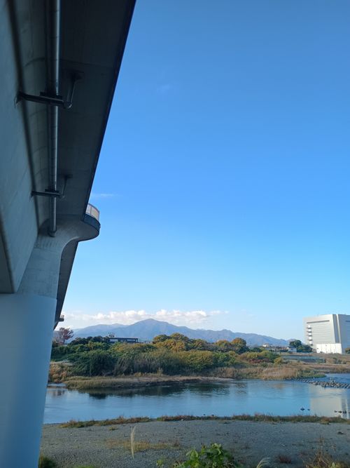 ルーマニア軍deおでん 神川橋 ソロキャンプ フリーサイト ウエィダーさんのキャンプブログ CAMPiii（キャンピー） -キャンプ専用SNS キャンプのすべてがここに集まる-