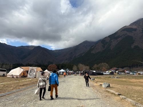 GO OUT CAMP 冬2025 🎄にソロ参加して、ど雨でぐちゃぐちゃになったけど、結果的に楽しかったキャンプ🏕️ ふもとっぱらキャンプ場 ソロキャンプ フリーサイト オートサイト waccy0441さんのキャンプブログ CAMPiii（キャンピー） -キャンプ専用SNS キャンプのすべてがここに集まる-