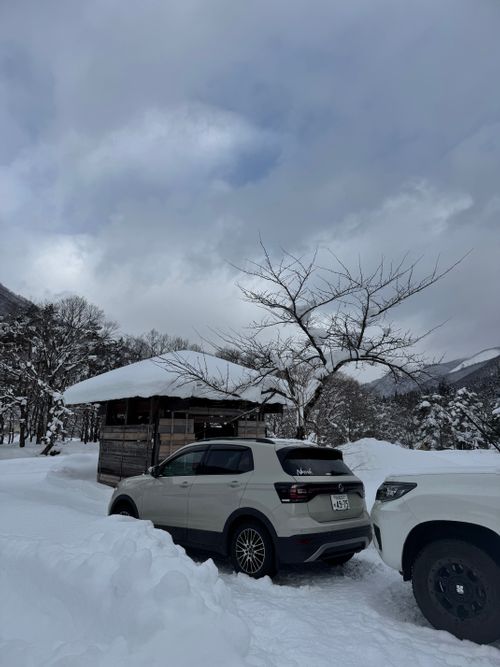 雪中キャンプinひらせ 白川郷ひらせ温泉キャンプサイト ソロキャンプ グループキャンプ フリーサイト Aoさんのキャンプブログ CAMPiii（キャンピー） -キャンプ専用SNS キャンプのすべてがここに集まる-