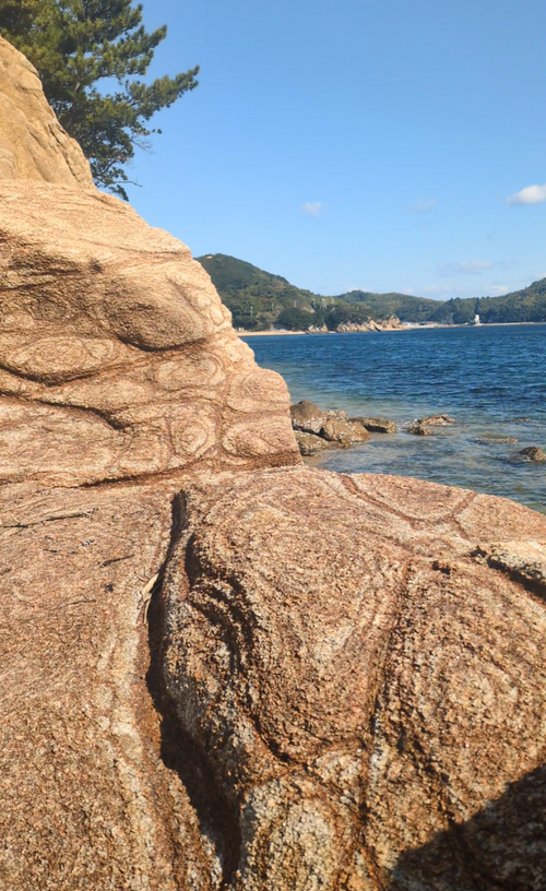 無人島にカヤックで渡ってみたキャンプ🏕 ホシアカリ 波うち 区画サイト NATSUさんのキャンプブログ CAMPiii（キャンピー） -キャンプ専用SNS キャンプのすべてがここに集まる-