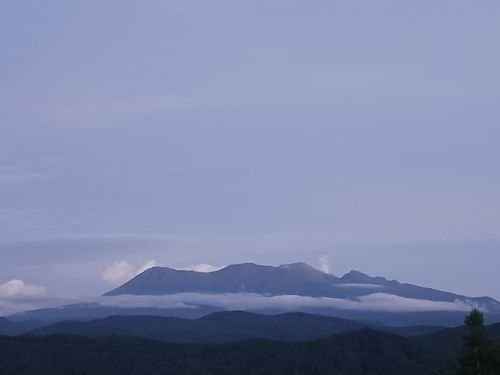  温泉を楽しみ、御岳と乗鞍を望む標高1400mの絶景キャンプで秋を食らう【Day2】参った(*_*;！ N.A.O.高山すずらん高原キャンプ場 ファミリーキャンプ オートサイト キャンピングカー vios outdoor'sさんのキャンプブログ CAMPiii（キャンピー） -キャンプ専用SNS キャンプのすべてがここに集まる-