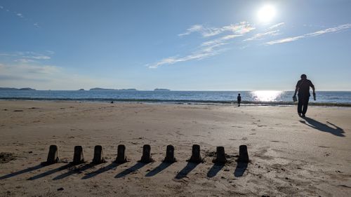 波間に消えた小僧と巨像 コースタルパークリトリート /Coastal Park RETREAT – RV & Campervan Site / ファミリーキャンプ グループキャンプ 区画サイト オートサイト ヒゲキャンさんのキャンプブログ CAMPiii(キャンピー) -キャンプ専用SNS キャンプのすべてがここに集まる-