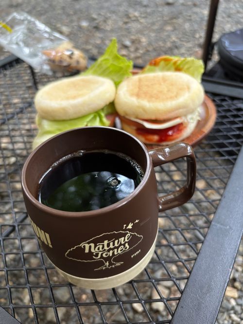 おやじキャンプ飯。 区画サイト オートサイト あやぴーさんのキャンプブログ CAMPiii（キャンピー） -キャンプ専用SNS キャンプのすべてがここに集まる-