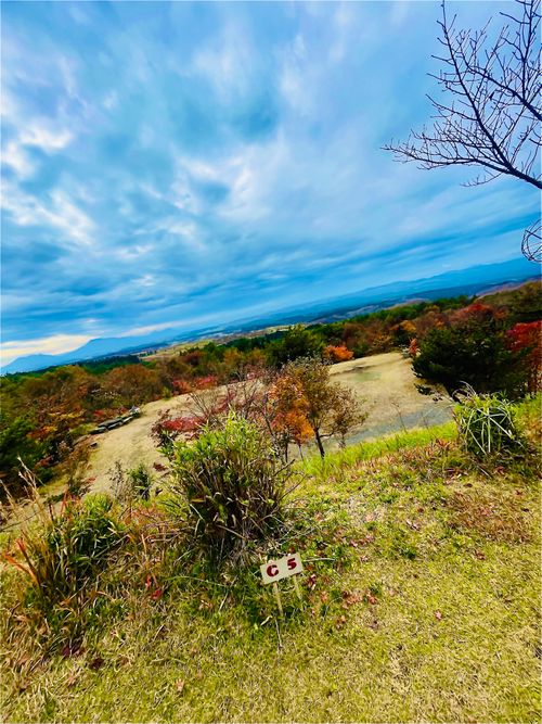 念願だった初・阿蘇(熊本)の秋を楽しむおじおばうさキャン△ in ゴンドーシャロレー 〜 CAMP NO.163 ゴンドーシャロレー ファミリーキャンプ グループキャンプ 区画サイト おじキャン△さんのキャンプブログ CAMPiii（キャンピー） -キャンプ専用SNS キャンプのすべてがここに集まる-