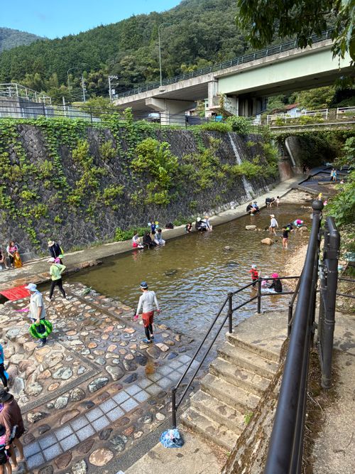 2025年11回目、川遊びキャン🏄🏻♂️ 江の川カヌー公園さくぎ ファミリーキャンプ 区画サイト オートサイト わいげさんのキャンプブログ CAMPiii(キャンピー) -キャンプ専用SNS キャンプのすべてがここに集まる-