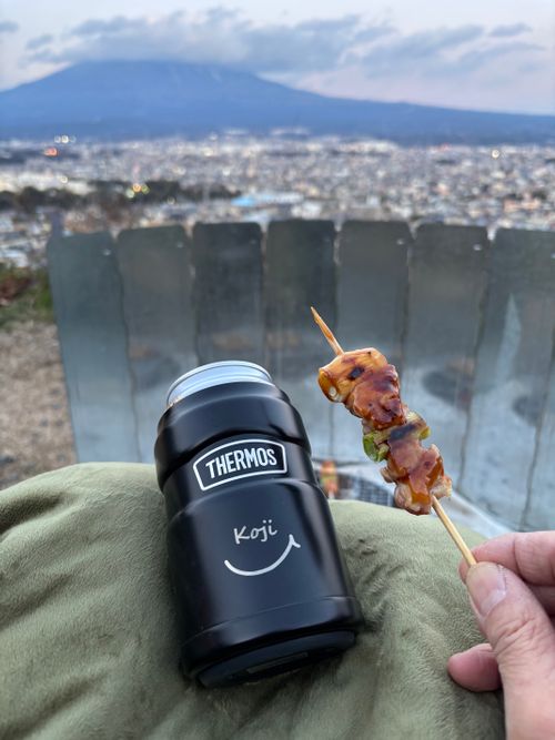 富士山と富士宮市の夜景 富士山と夜景のキャンプ場 桂の森CAMPERSFIELD ソロキャンプ 区画サイト marpyさんのキャンプブログ CAMPiii（キャンピー） -キャンプ専用SNS キャンプのすべてがここに集まる-