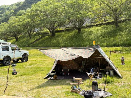 楽しい♪軍幕キャンプ♪大好〜き🎶 宮川内ダム ファミリーキャンプ フリーサイト Camp 'n'g  Roll♪🏁さんのキャンプブログ CAMPiii（キャンピー） -キャンプ専用SNS キャンプのすべてがここに集まる-