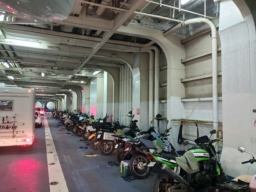 【Day13】北海道C△mp旅’ on 敦賀行きフェリー・すずらん 苫小牧東港フェリーターミナル ファミリーキャンプ キャンピングカー vios outdoor'sさんのキャンプブログ CAMPiii(キャンピー) -キャンプ専用SNS キャンプのすべてがここに集まる-