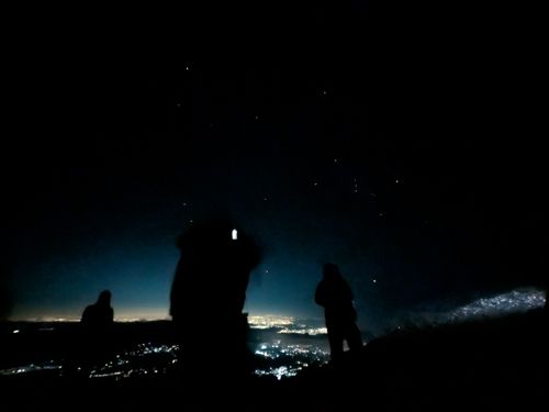日本最高峰で奇跡のフルコンボ😍皆既月食・ご来光・影富士の富士山登山 富士山 グループキャンプ NATSUさんのキャンプブログ CAMPiii（キャンピー） -キャンプ専用SNS キャンプのすべてがここに集まる-