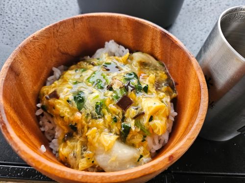 雲海キャンプ➃は雨☔ 花の駅せら オートキャンプ場 ソロキャンプ 区画サイト オートサイト 三代目とっしぃさんのキャンプブログ CAMPiii（キャンピー） -キャンプ専用SNS キャンプのすべてがここに集まる-