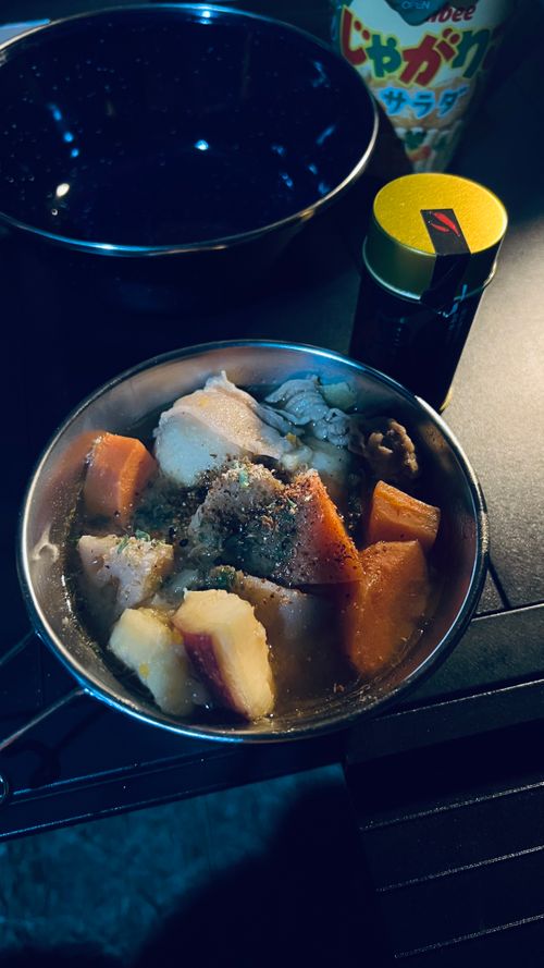 聖地 渚園 キャンプ場 ソロキャンプ 区画サイト KABUTOさんのキャンプブログ CAMPiii（キャンピー） -キャンプ専用SNS キャンプのすべてがここに集まる-