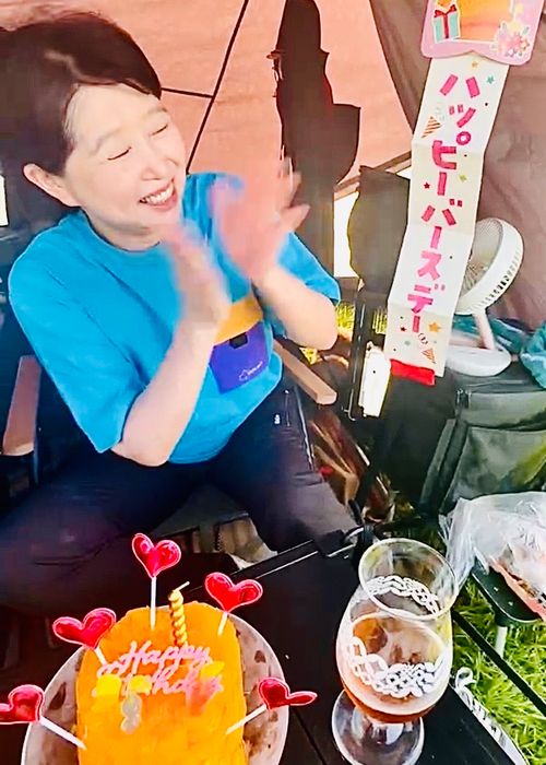 絶景キャンプ場で HAPPY BIRTHDAY 🎂 おじおば🐰キャン△ in 高平キャンプ場 〜 CAMP NO.203 里の駅 高平キャンプ場 ファミリーキャンプ グループキャンプ 区画サイト おじキャン△さんのキャンプブログ CAMPiii（キャンピー） -キャンプ専用SNS キャンプのすべてがここに集まる-