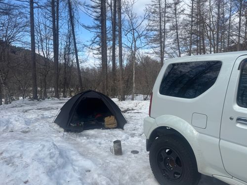 残雪キャンプ 飛騨荘川 一色の森キャンプ場 ソロキャンプ 区画サイト まっつんさんのキャンプブログ CAMPiii（キャンピー） -キャンプ専用SNS キャンプのすべてがここに集まる-