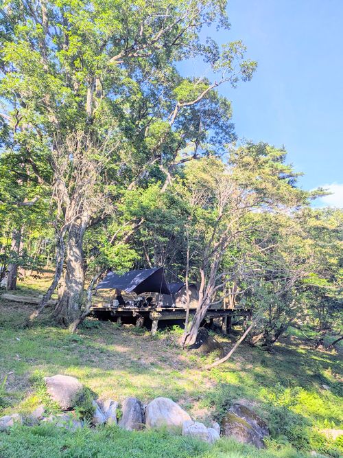 天気に恵まれた高原キャンプ North Village Hirugano - Camping Fields グループキャンプ ソロキャンプ オートサイト 区画サイト ちあさんのキャンプブログ CAMPiii（キャンピー） -キャンプ専用SNS キャンプのすべてがここに集まる-