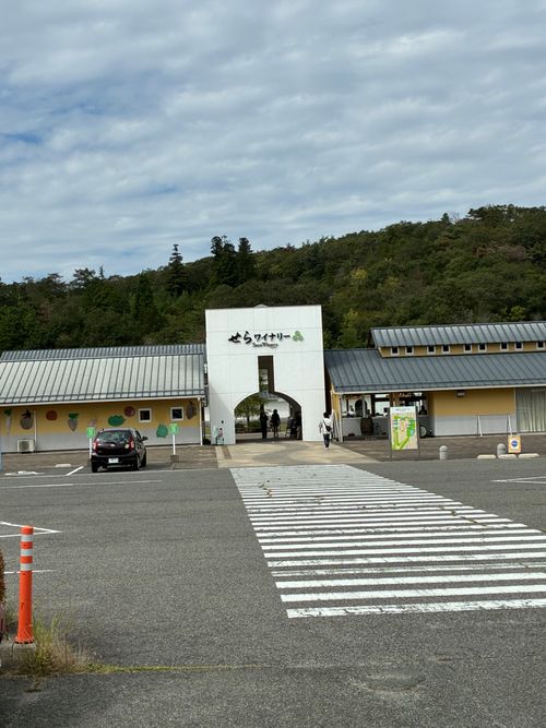 2025年13回目、お花畑キャン💐 花の駅せら「世羅ゆり園」 ファミリーキャンプ 区画サイト オートサイト わいげさんのキャンプブログ CAMPiii（キャンピー） -キャンプ専用SNS キャンプのすべてがここに集まる-