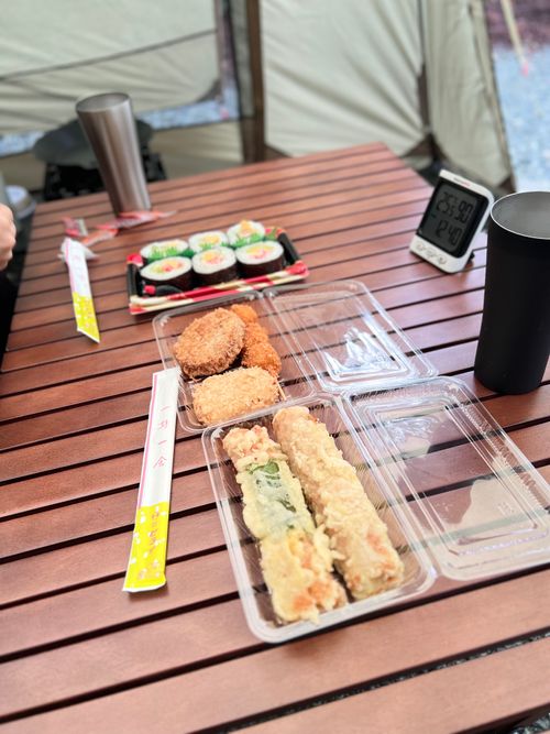 雨キャンプ🏕️ 高遊原プレーンキャンパーズ ファミリーキャンプ 区画サイト オートサイト べんけーさんのキャンプブログ CAMPiii(キャンピー) -キャンプ専用SNS キャンプのすべてがここに集まる-