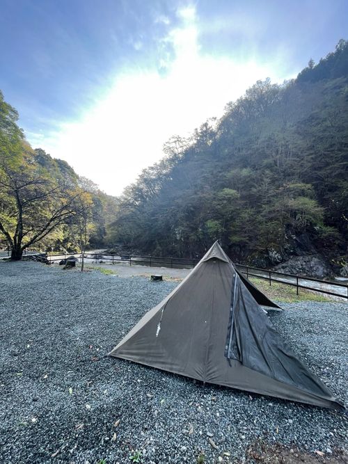 同僚とデュオキャンプ！道志村にある久保キャンプ場へ！ 道志村 久保キャンプ場 ソロキャンプ グループキャンプ 区画サイト ma9さんのキャンプブログ CAMPiii（キャンピー） -キャンプ専用SNS キャンプのすべてがここに集まる-