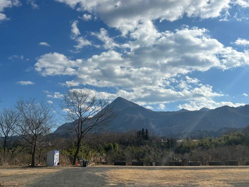 2025 LAST CAMP🏕 ともえ川Park ソロキャンプ グループキャンプ 区画サイト Genさんのキャンプブログ CAMPiii（キャンピー） -キャンプ専用SNS キャンプのすべてがここに集まる-