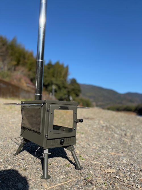 CAMPiii（キャンピー） camping roll♪さんのキャンプブログ 薪ストーブ🔥のある軍幕キャンプ🪖 前川キャンプ場