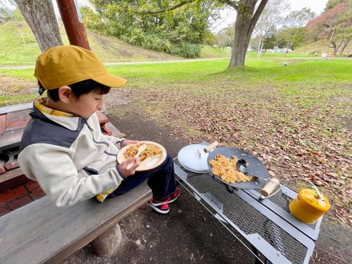 撮り鉄のデイキャンプ🏕️ 安平町ときわキャンプ場 ファミリーキャンプ 区画サイト Train Photographer TAKAさんのキャンプブログ CAMPiii（キャンピー） -キャンプ専用SNS キャンプのすべてがここに集まる-