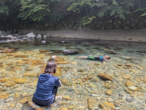 CAMPiii（キャンピー） ちあさんのキャンプブログ 暑いから綺麗な川に入りたい！ 本谷オートキャンプ場