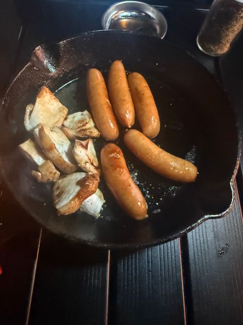 CAMP ROCK参加してみた😁 城南天然温泉かたるの森 ファミリーキャンプ 区画サイト オートサイト moreAiさんのキャンプブログ CAMPiii（キャンピー） -キャンプ専用SNS キャンプのすべてがここに集まる-