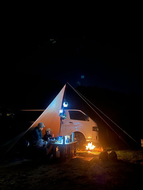 夜景と星空と&hellip;焚き火🔥 尾高高原キャンプ場 ファミリーキャンプ 区画サイト オートサイト hiyryushoさんのキャンプブログ CAMPiii（キャンピー） -キャンプ専用SNS キャンプのすべてがここに集まる-